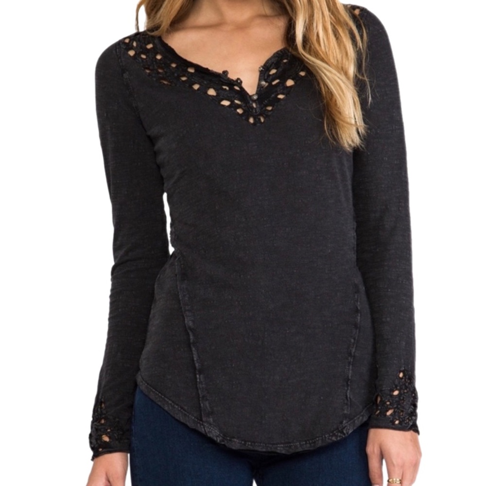 Free People | Luna Cut Out Henley Top Distressed Black size Medium